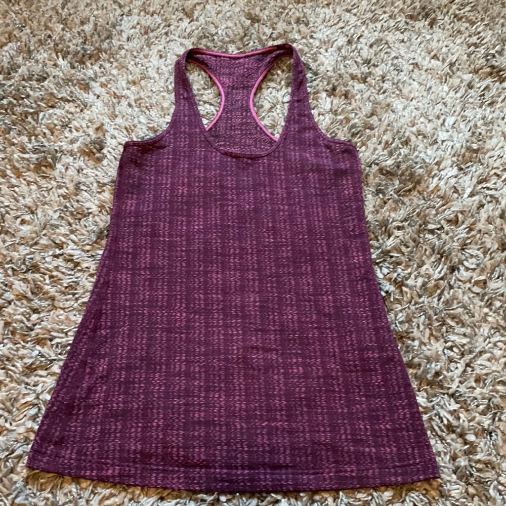 Lululemon tank